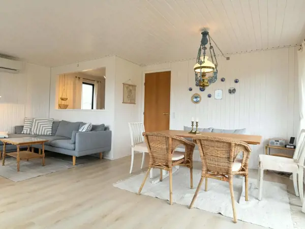 Bild 16 von 25