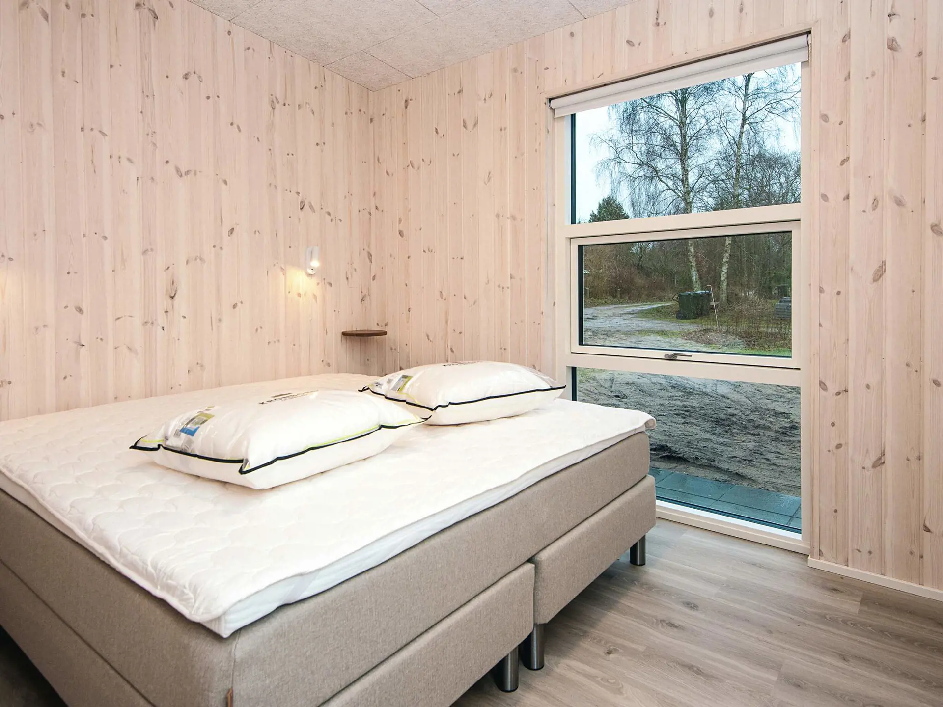 Bild 9 von 24