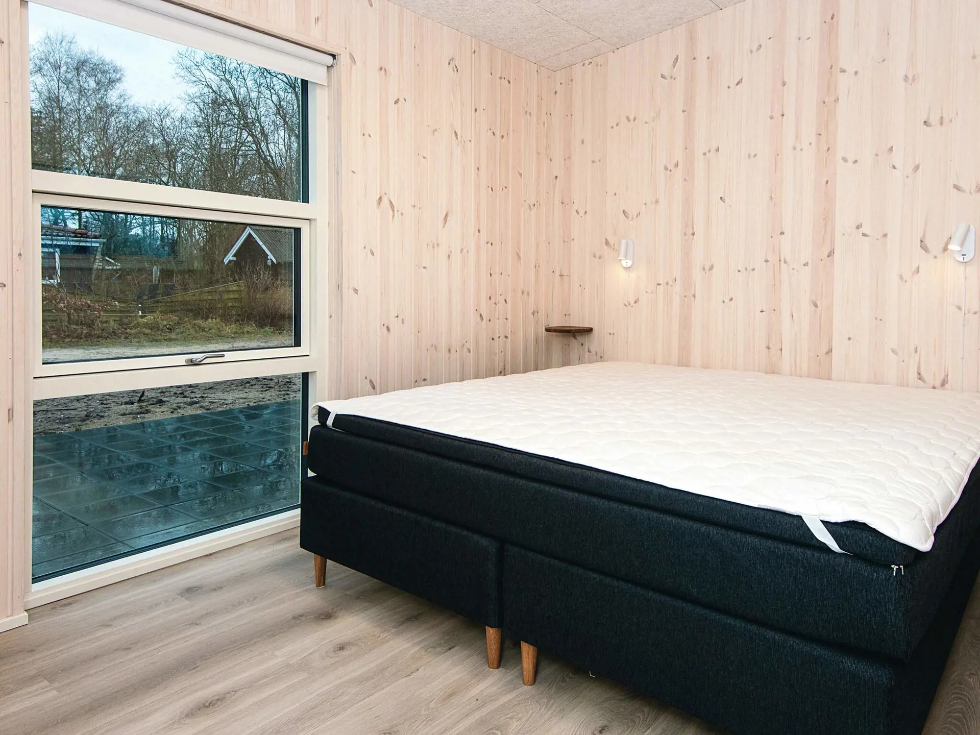 Bild 16 von 24
