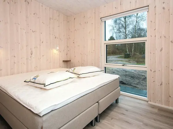 Bild 25 von 42
