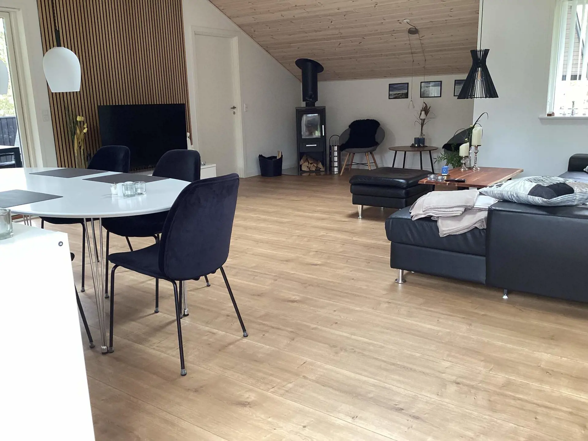 Bild 15 von 19