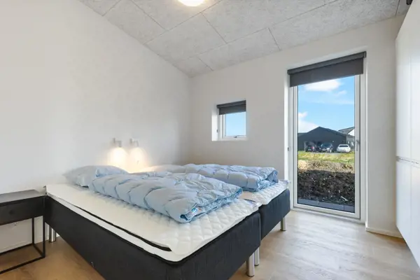 Bild 9 von 25