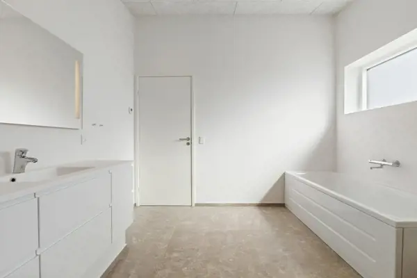 Bild 10 von 25