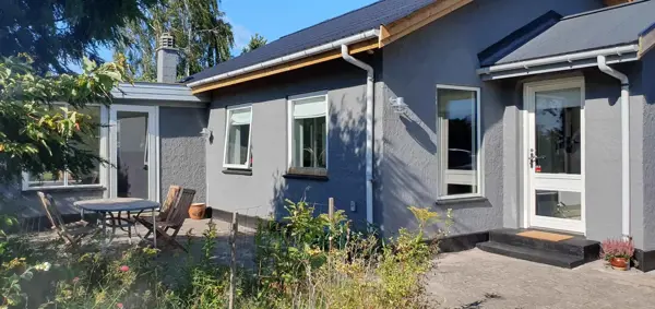 Bild 2 von 33