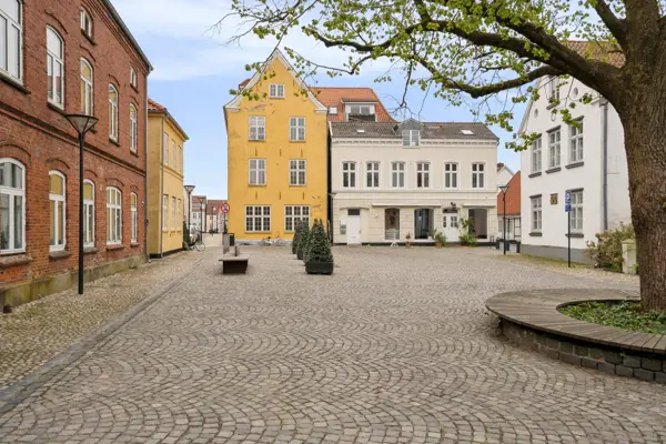 Bild 19 von 25