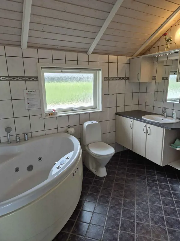 Bild 16 von 27