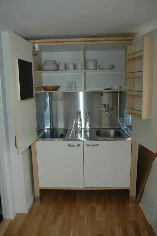 Bild 2 von 12