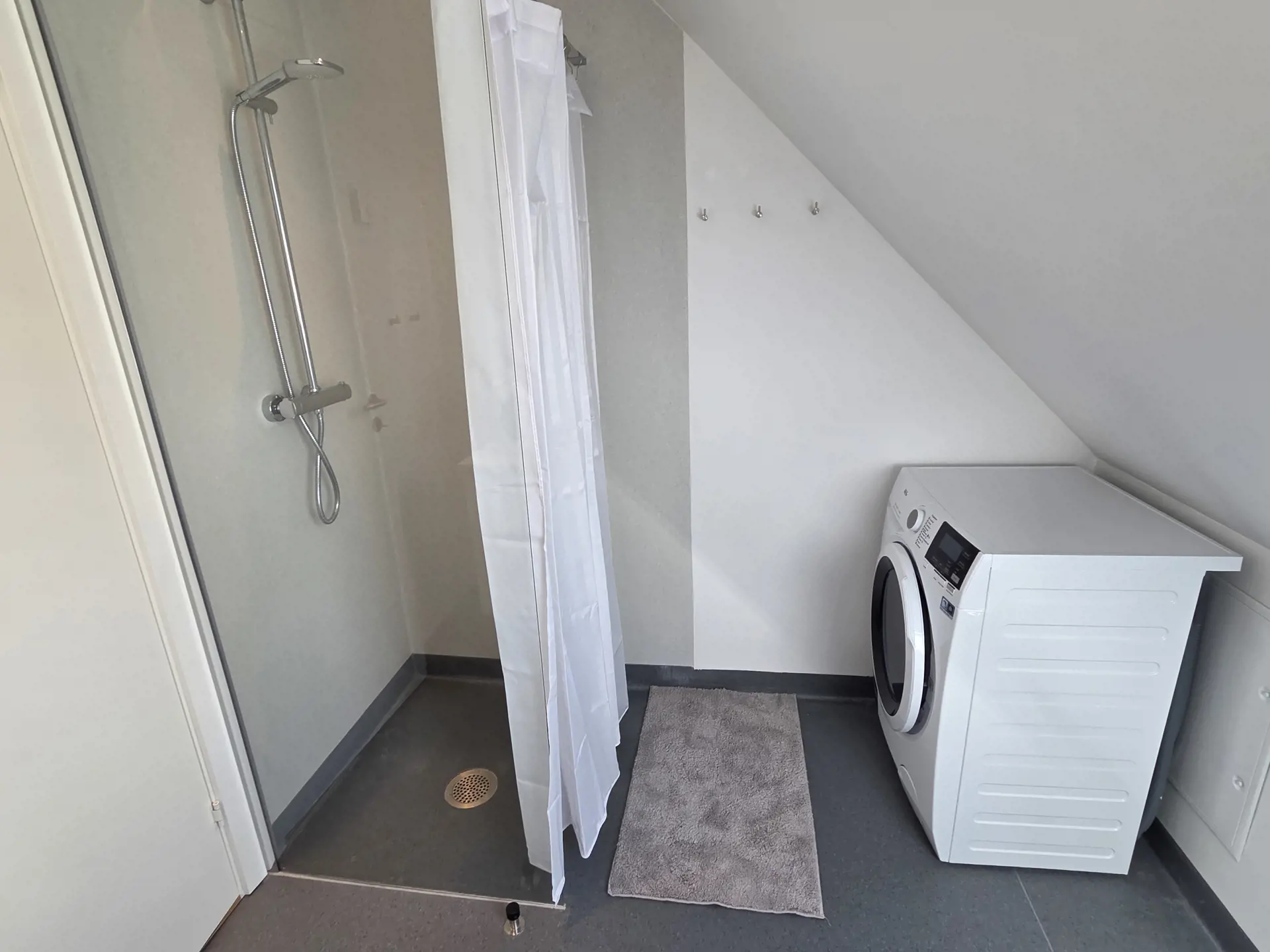 Bild 13 von 16