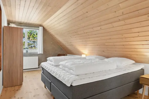 Bild 11 von 25