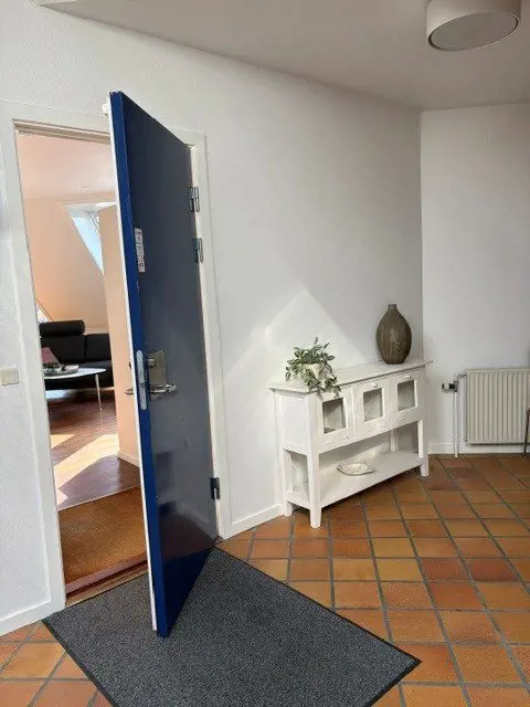 Bild 2 von 19