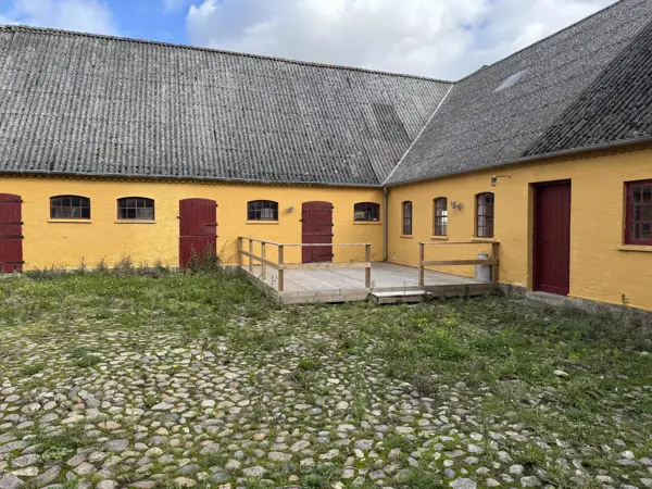Bild 32 von 45