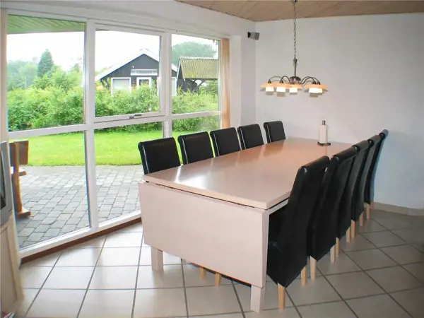 Bild 6 von 25