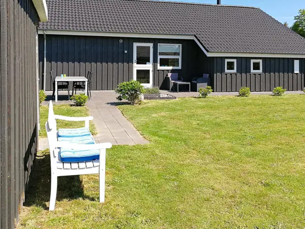 Bild 2 von 25