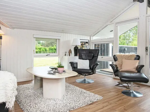 Bild 15 von 25