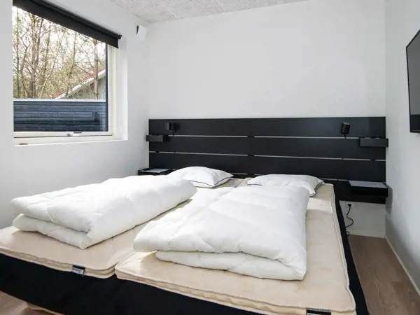 Bild 12 von 19