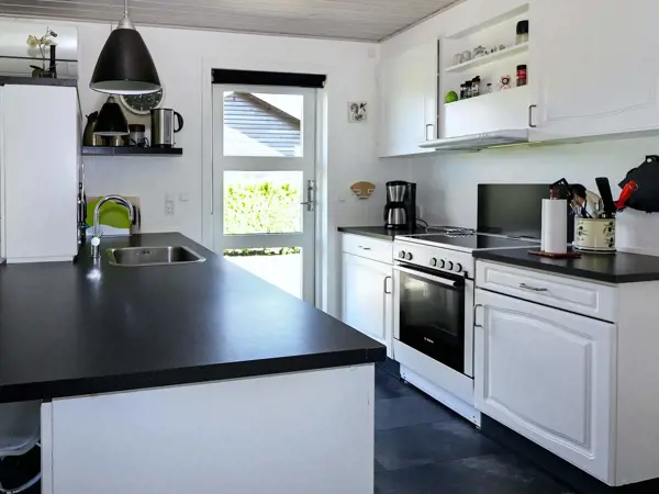 Bild 11 von 25