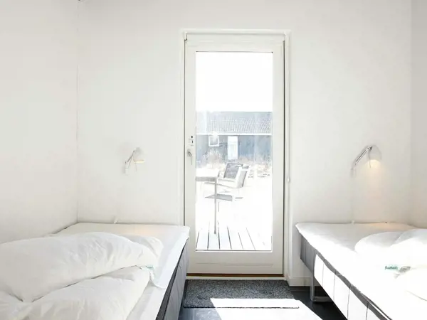 Bild 25 von 48