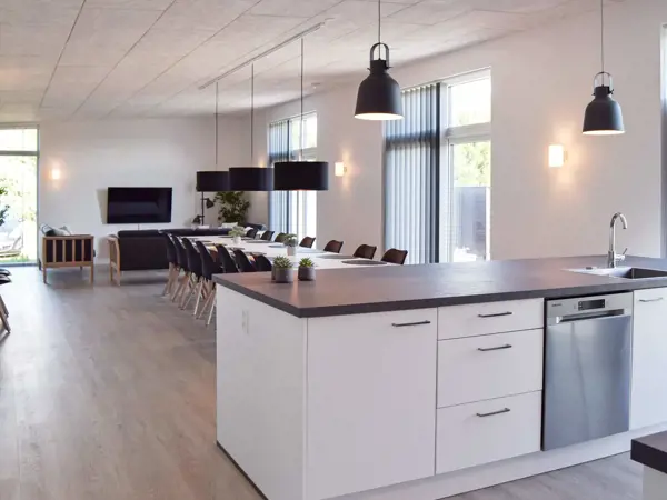 Bild 12 von 27