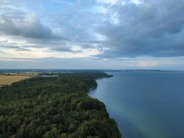 Bild 33 von 52