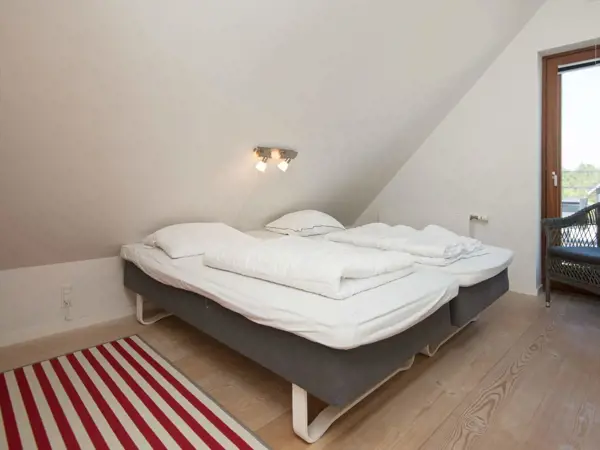 Bild 14 von 25