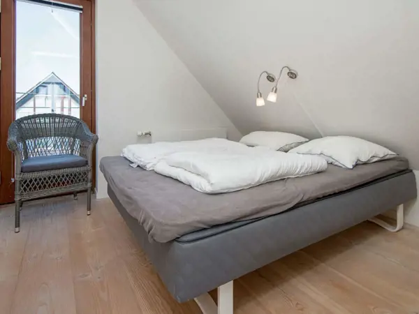 Bild 16 von 25