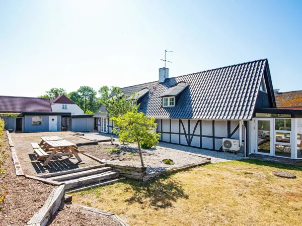 Bild 2 von 38