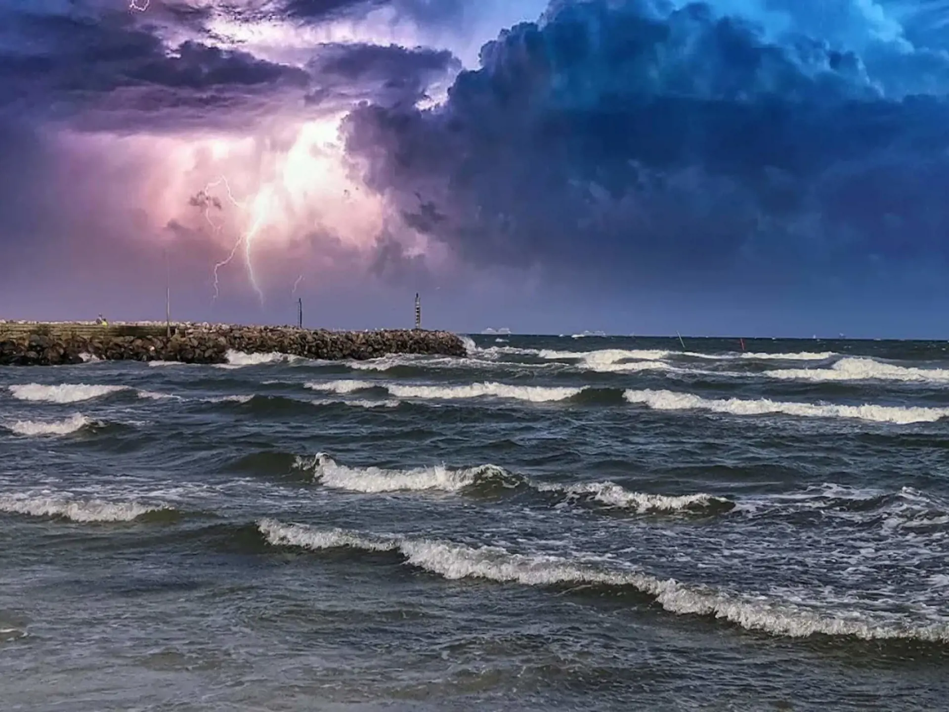 Bild 21 von 44