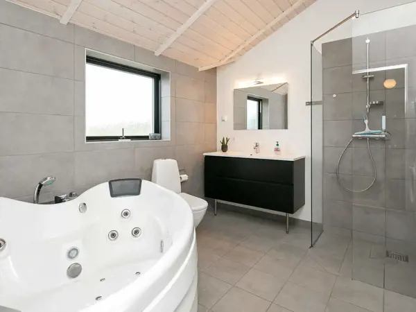 Bild 25 von 32