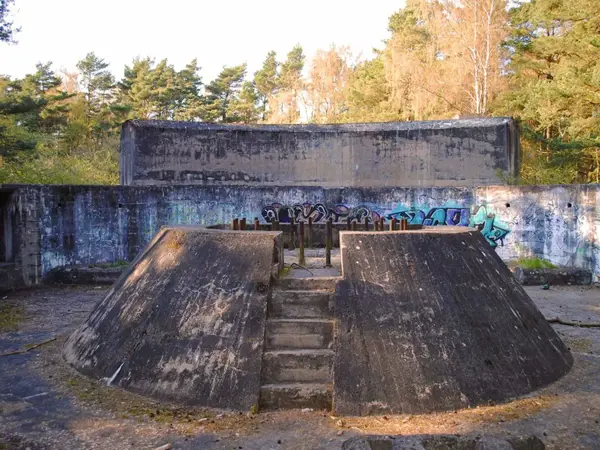 Bild 3 von 9