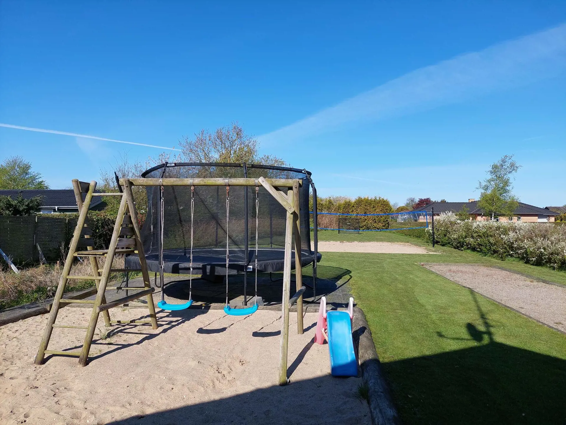 Bild 2 von 15