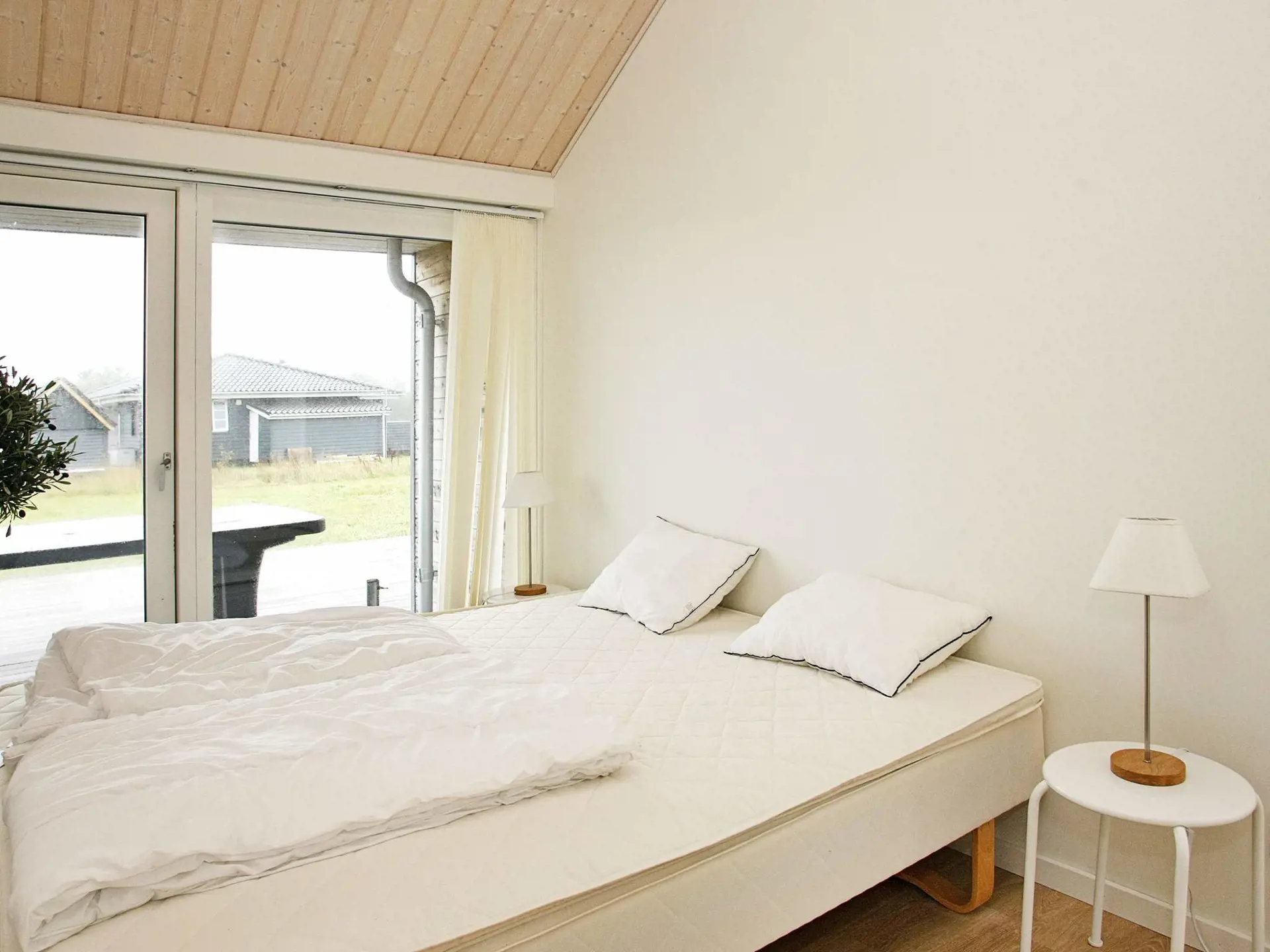 Bild 14 von 33
