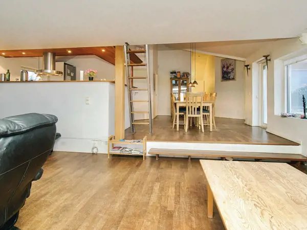 Bild 11 von 27