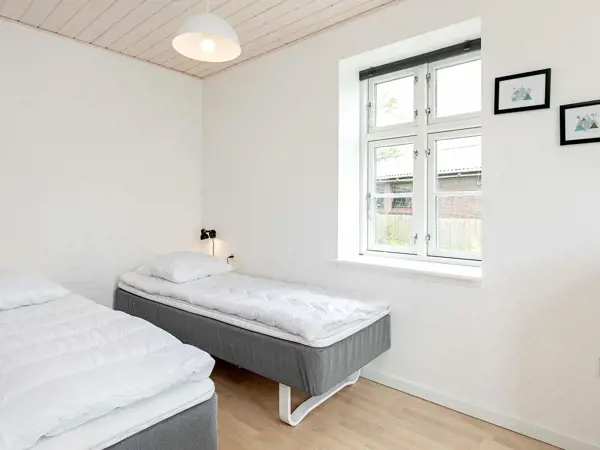 Bild 25 von 33