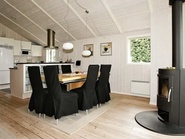 Bild 12 von 18
