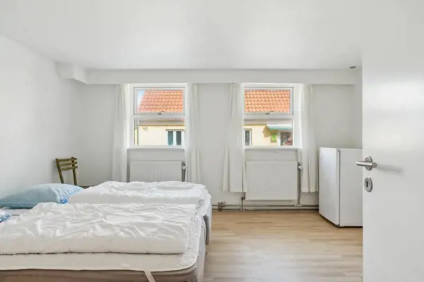 Bild 16 von 24