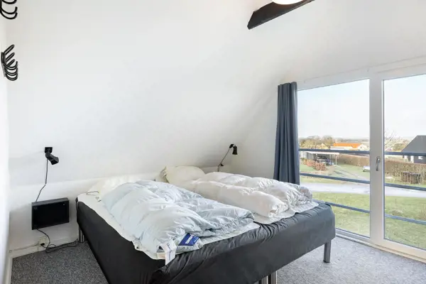 Bild 12 von 24