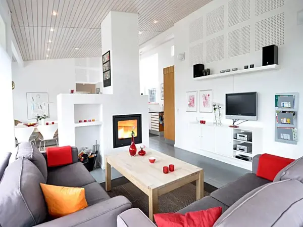 Bild 2 von 32