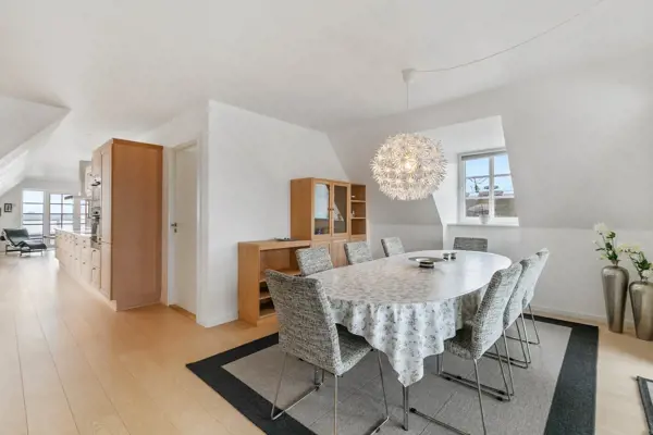 Bild 6 von 29
