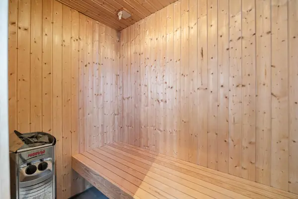Bild 25 von 52