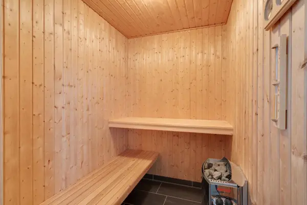 Bild 16 von 40