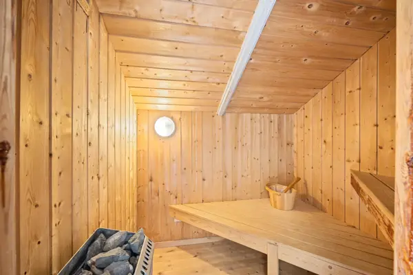 Bild 15 von 30