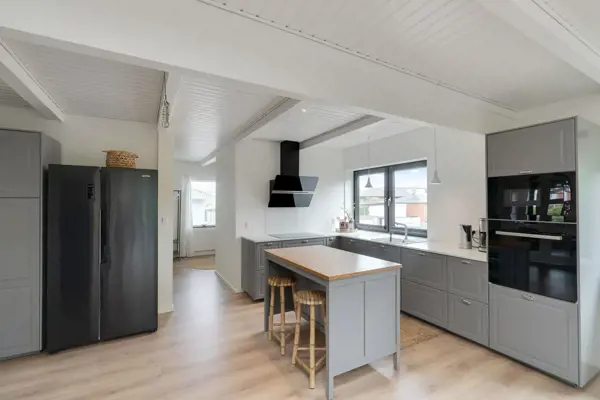 Bild 3 von 32