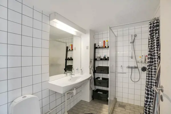 Bild 10 von 16
