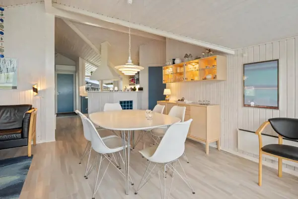 Bild 10 von 33