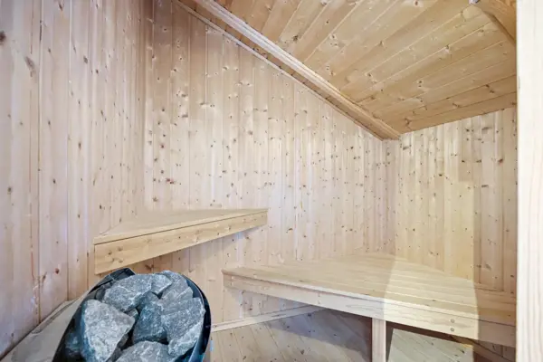 Bild 14 von 26