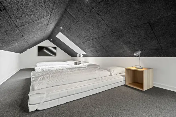 Bild 25 von 48