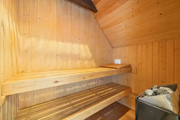Bild 16 von 36