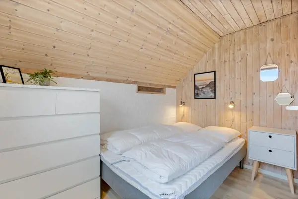 Bild 15 von 32