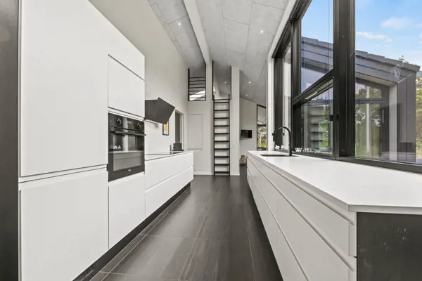 Bild 3 von 54