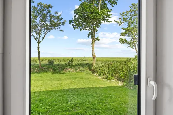 Bild 15 von 48
